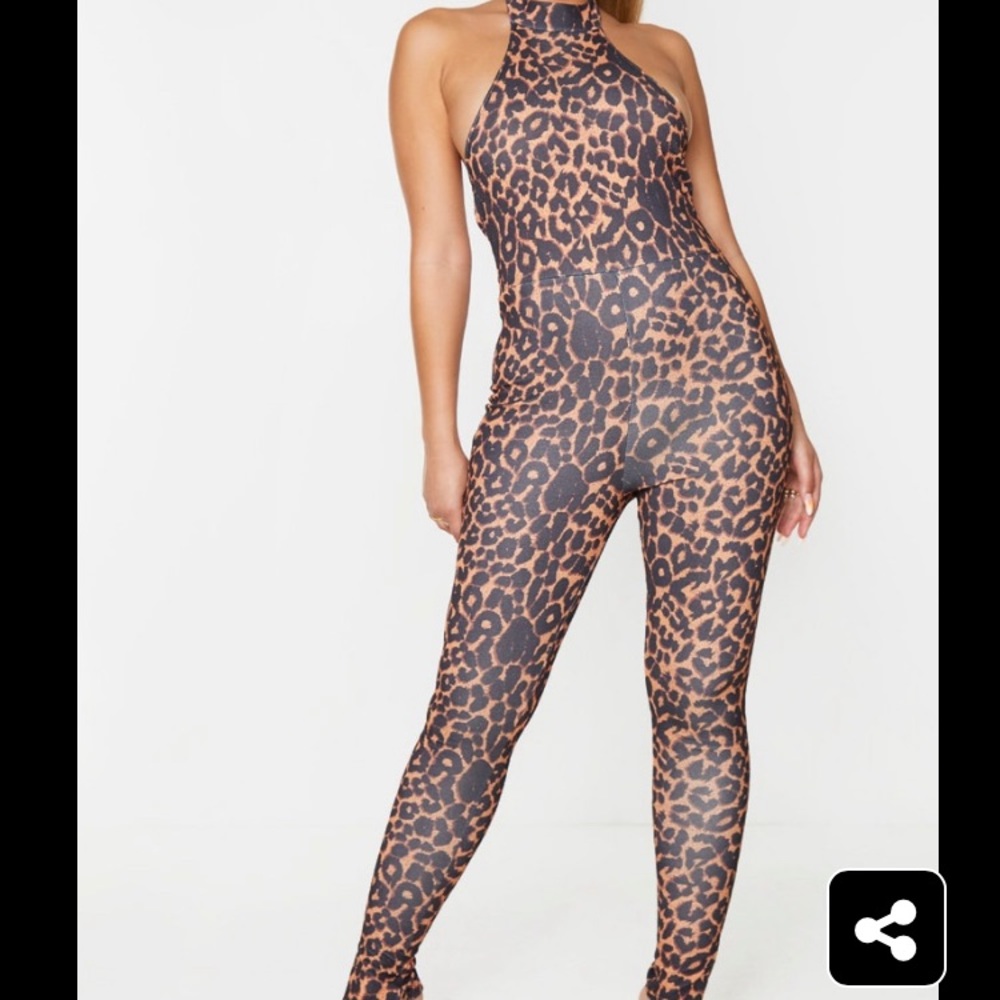 Pretty little thing leopard split hem jumpsuit